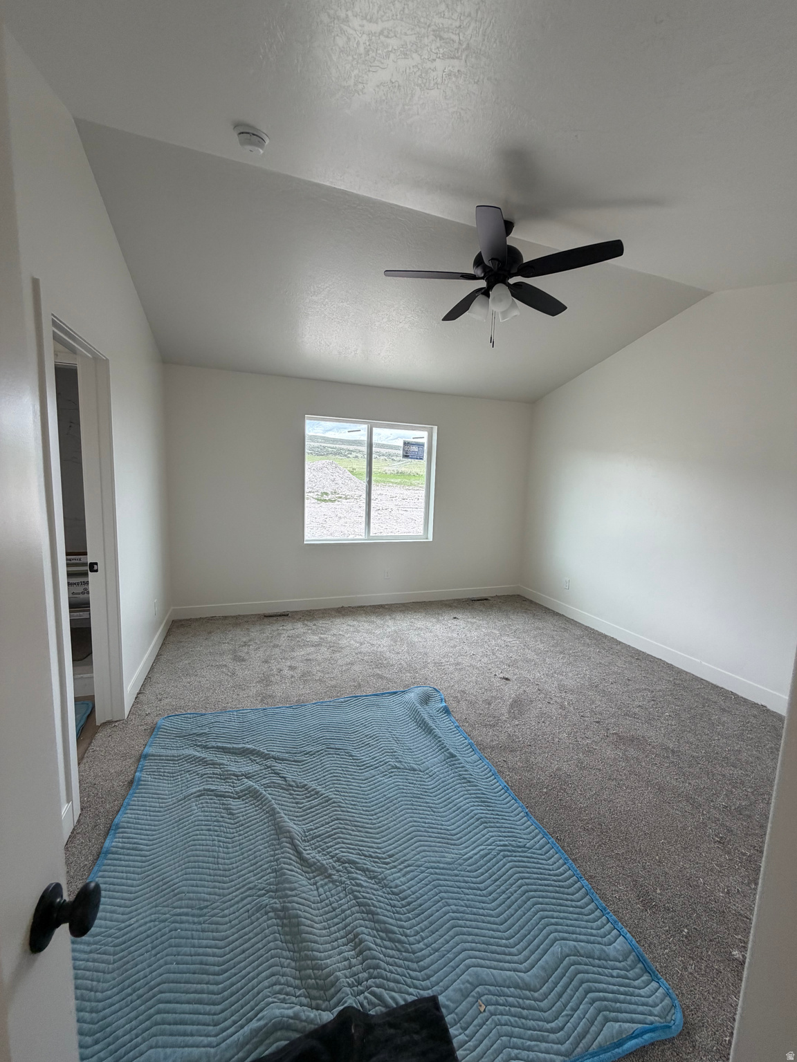 SPRING HOLLOW - Residential