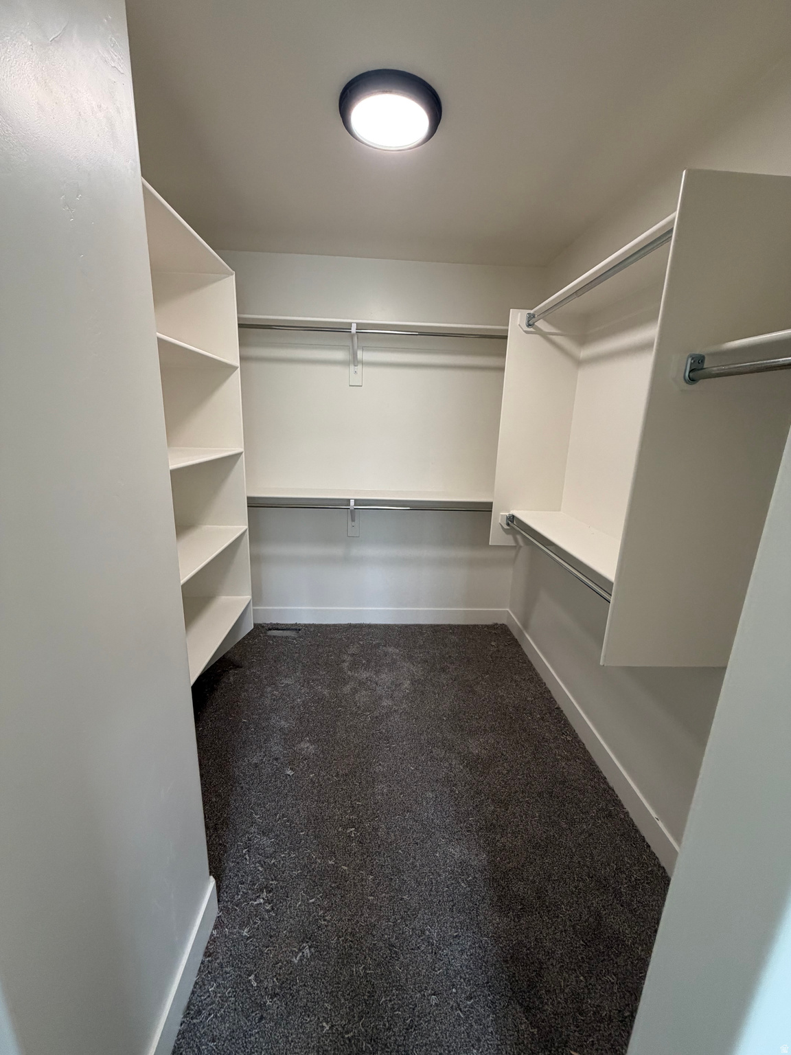 SPRING HOLLOW - Residential