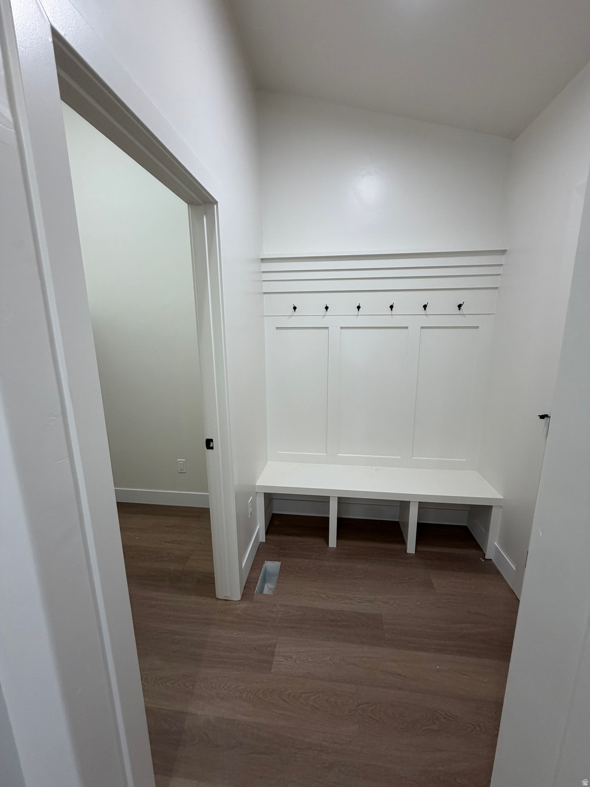 SPRING HOLLOW - Residential