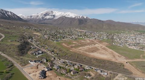 Tiny photo for 526 E SOPHIE CIR #1, Elk Ridge, UT 84651 (MLS # 1885710)