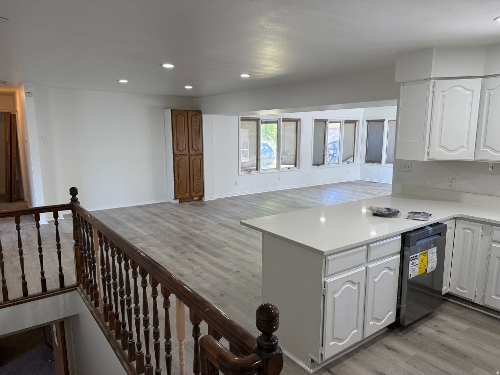 Photo of 875 E CEDAR HOLLOW RD, Lehi, UT 84043 (MLS # 2178262)