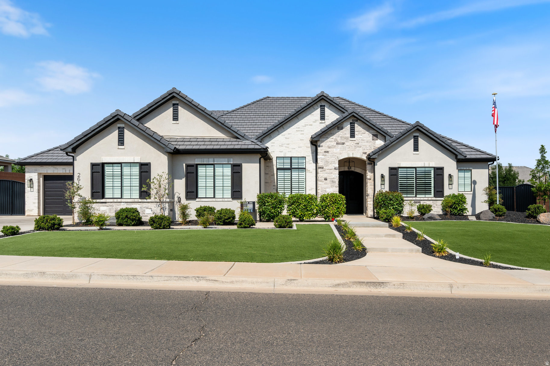 BRIDLE GATE ESTATES PH 4 - Residential