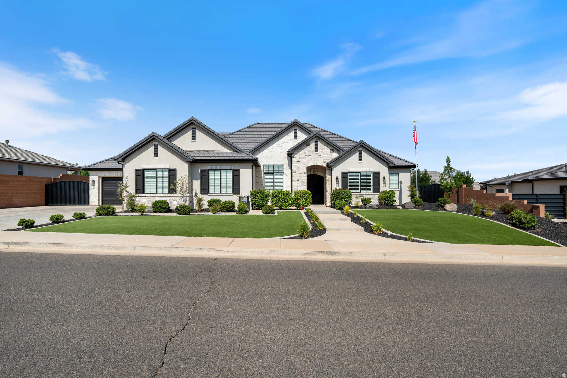 BRIDLE GATE ESTATES PH 4 - Residential