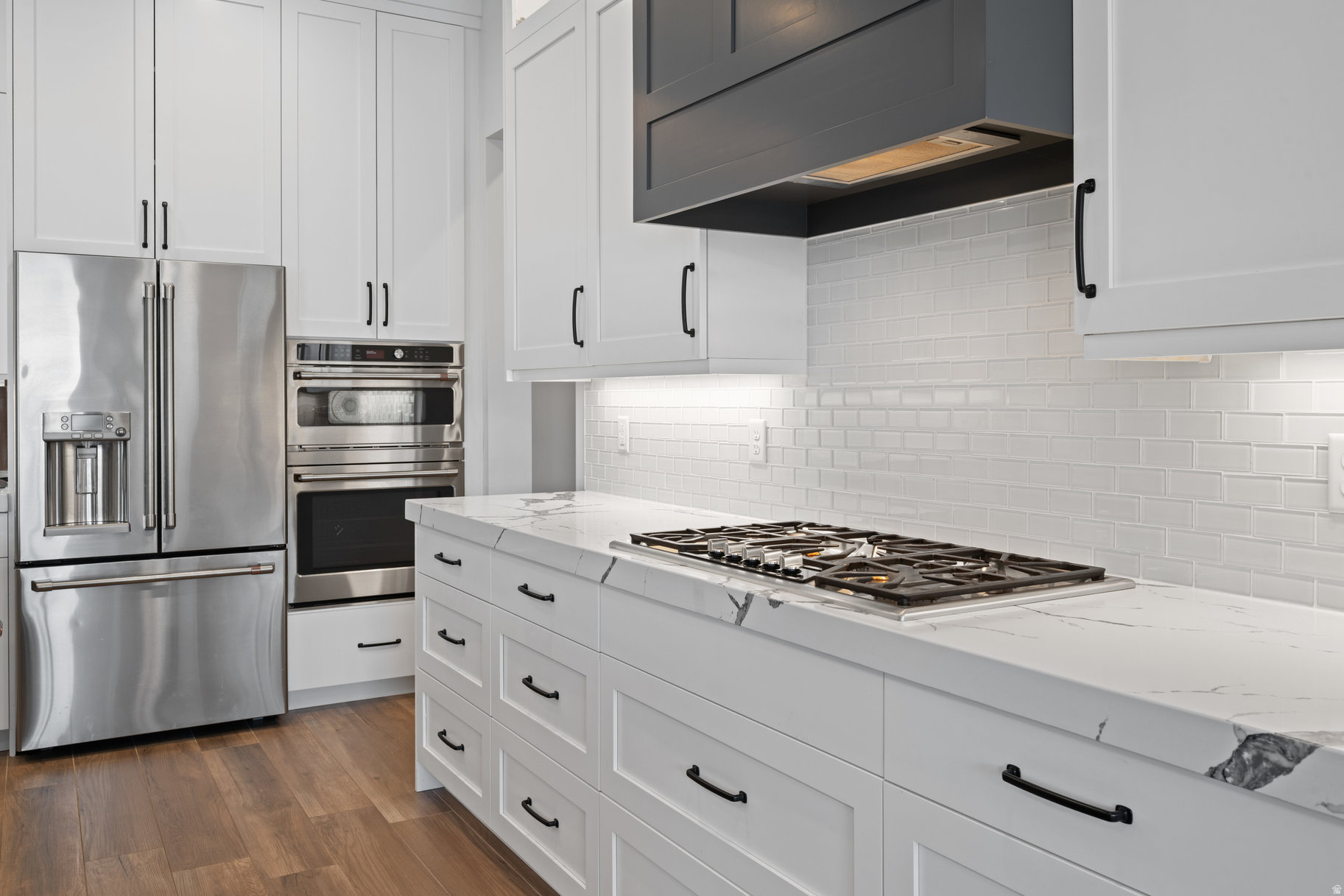 BRIDLE GATE ESTATES PH 4 - Residential