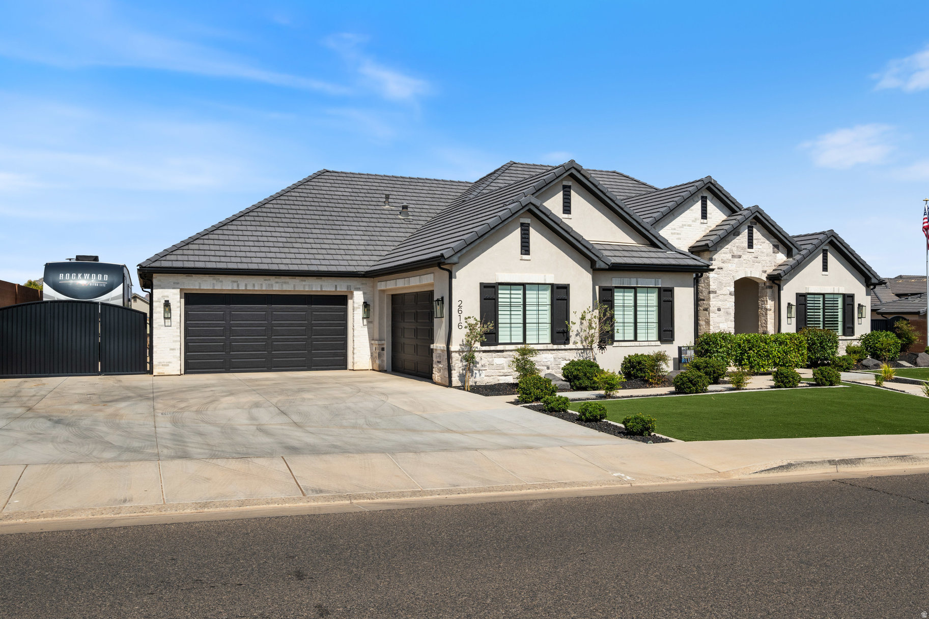 BRIDLE GATE ESTATES PH 4 - Residential