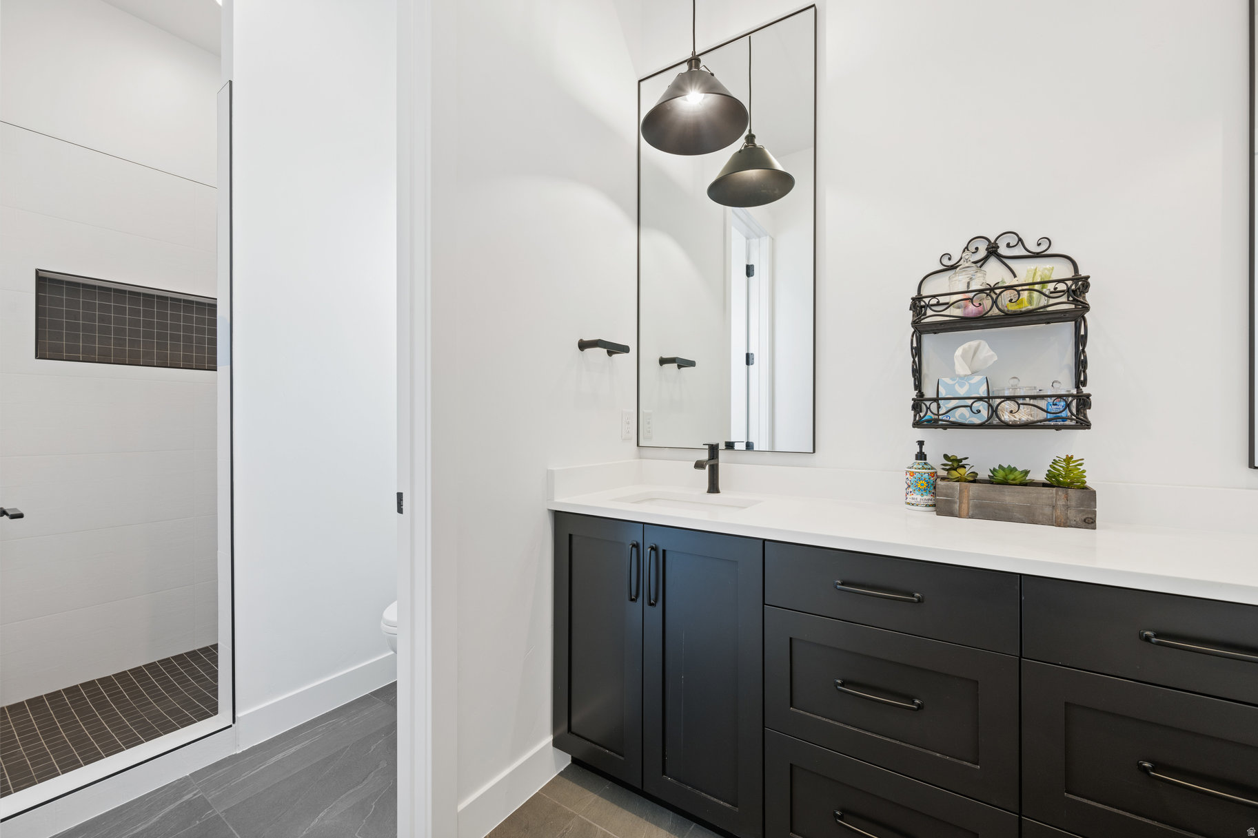 BRIDLE GATE ESTATES PH 4 - Residential