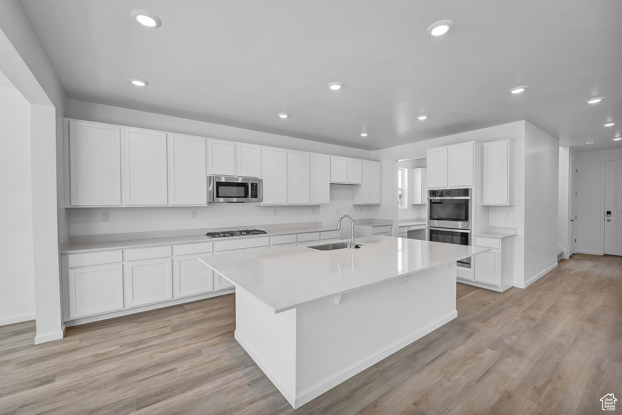 PASTURES AT SADDLEBACK - Residential