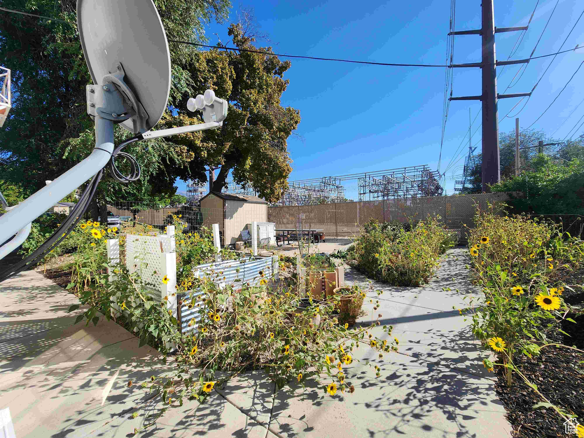 Salt Lake City, Utah 84102, United States, 6 Bedrooms Bedrooms, ,6 BathroomsBathrooms,Residential,Pending,38943