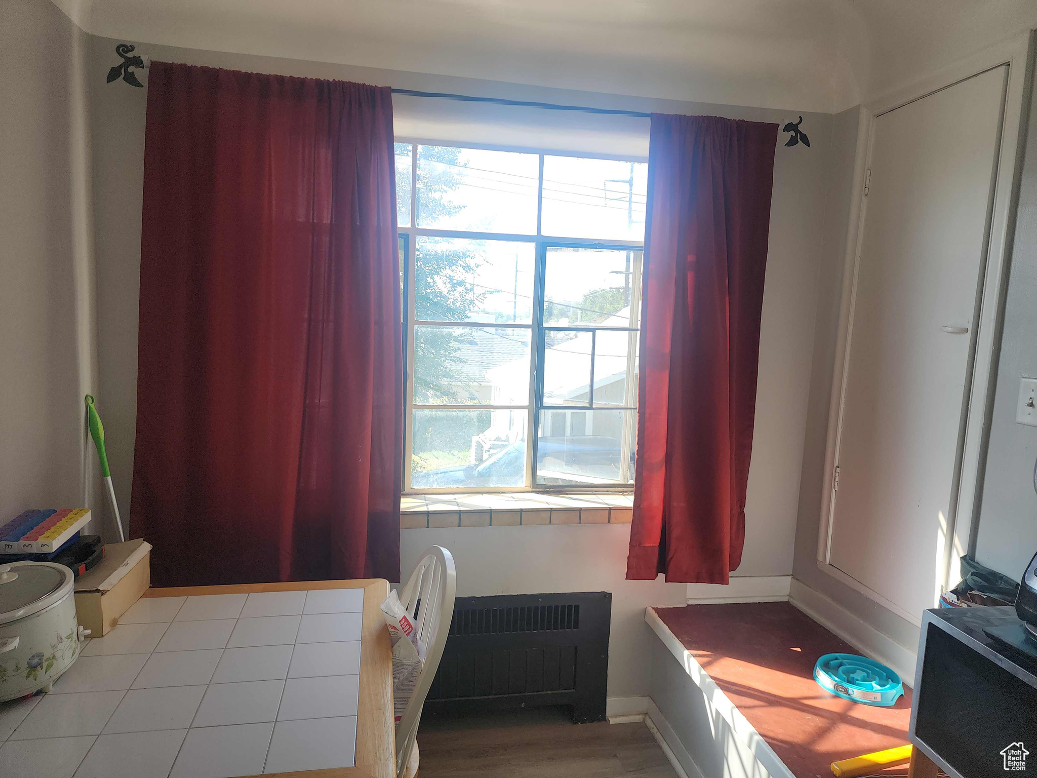 Salt Lake City, Utah 84102, United States, 6 Bedrooms Bedrooms, ,6 BathroomsBathrooms,Residential,Pending,38943