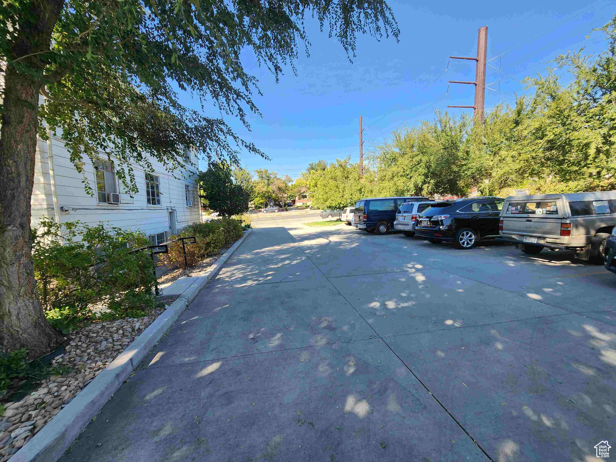 Salt Lake City, Utah 84102, United States, 6 Bedrooms Bedrooms, ,6 BathroomsBathrooms,Residential,Pending,38943