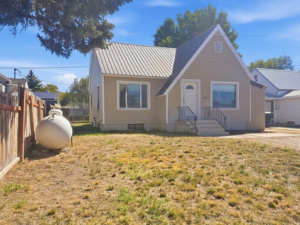 Photo of 218 N 100 W, Malad City, ID 83252 (MLS # 2185333)