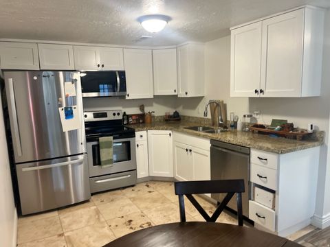Tiny photo for 2066 S CALIFORNIA AVE, Provo, UT 84606 (MLS # 2127850)