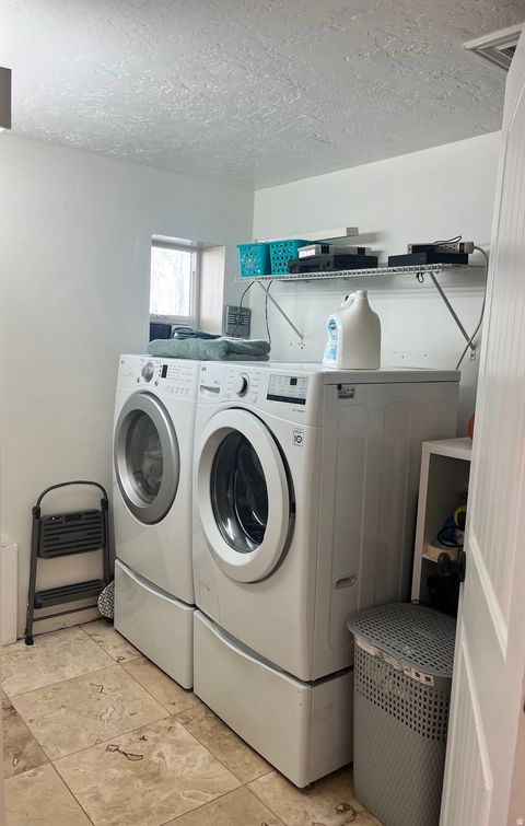 Tiny photo for 2066 S CALIFORNIA AVE, Provo, UT 84606 (MLS # 2127850)