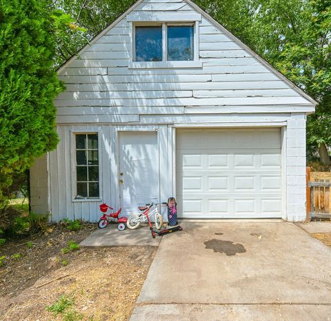 Tiny photo for 2066 S CALIFORNIA AVE, Provo, UT 84606 (MLS # 2127850)