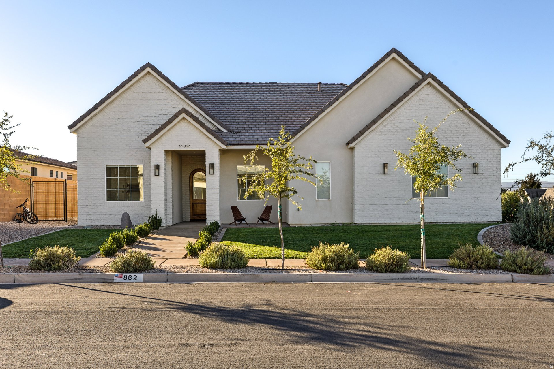 ROADRUNNER RIDGE 5 - Residential