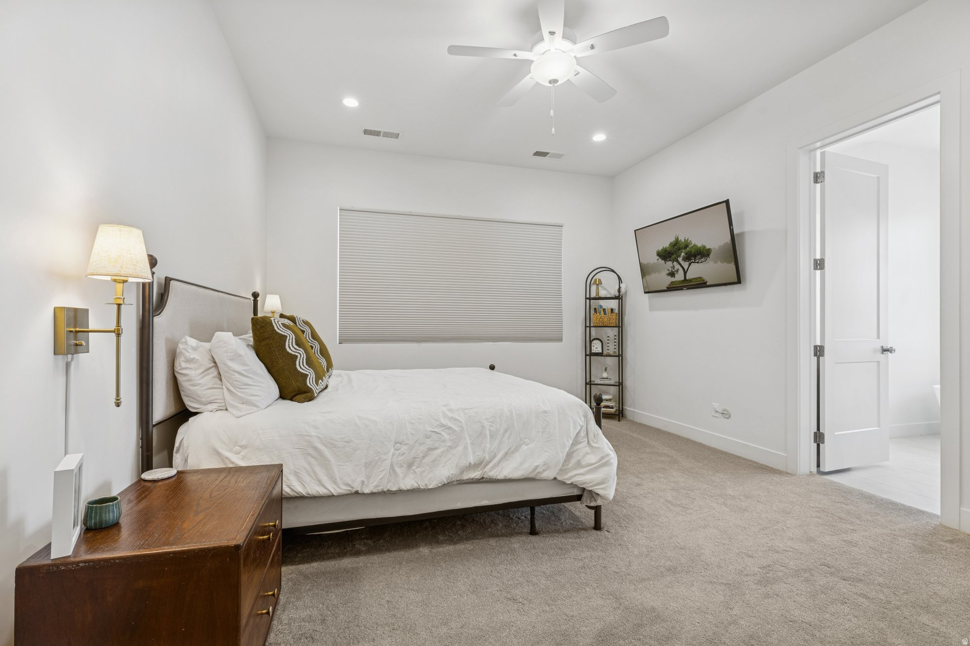 ROADRUNNER RIDGE 5 - Residential