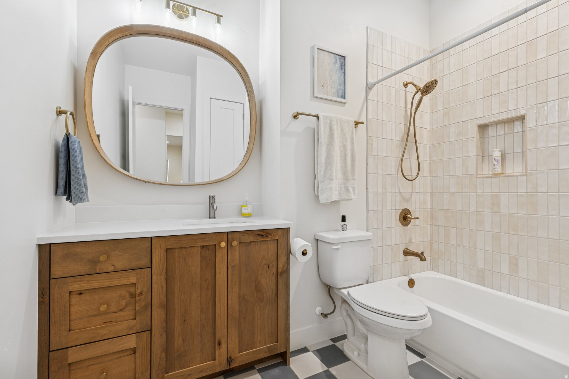 ROADRUNNER RIDGE 5 - Residential