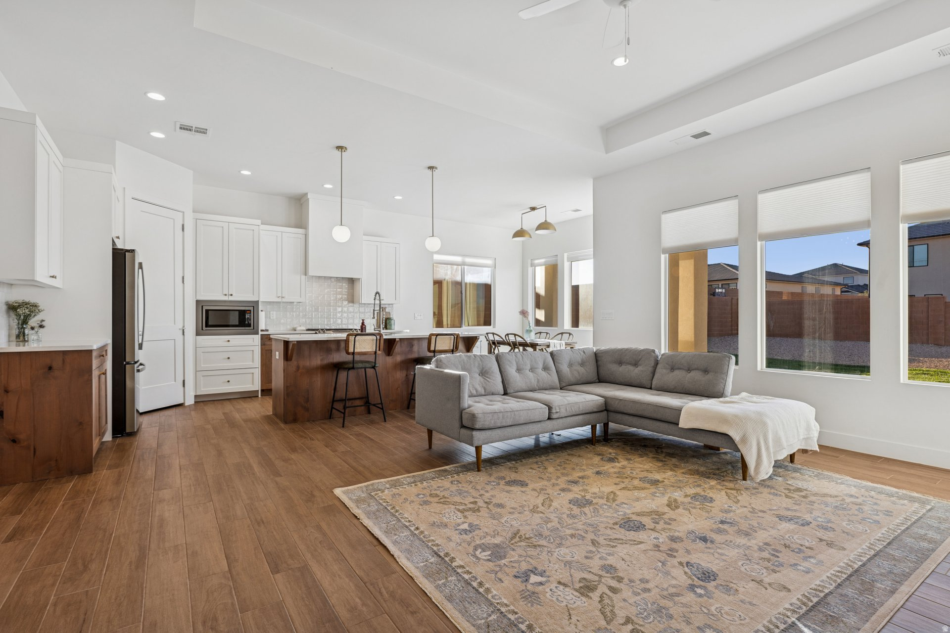 ROADRUNNER RIDGE 5 - Residential