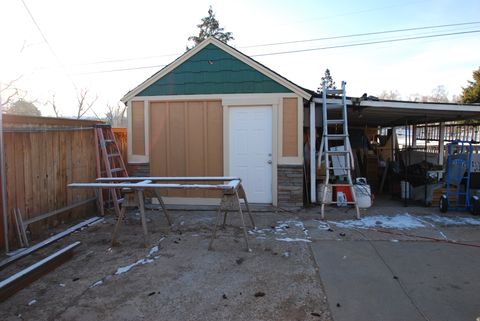 Tiny photo for 137 COUNTRY CLUB DR DR, South Ogden, UT 84405 (MLS # 2130848)