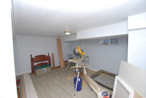 Tiny photo for 137 COUNTRY CLUB DR DR, South Ogden, UT 84405 (MLS # 2130848)