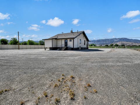 Tiny photo for 392 W VENICE CENTER ST, Venice, UT 84701 (MLS # 2168890)