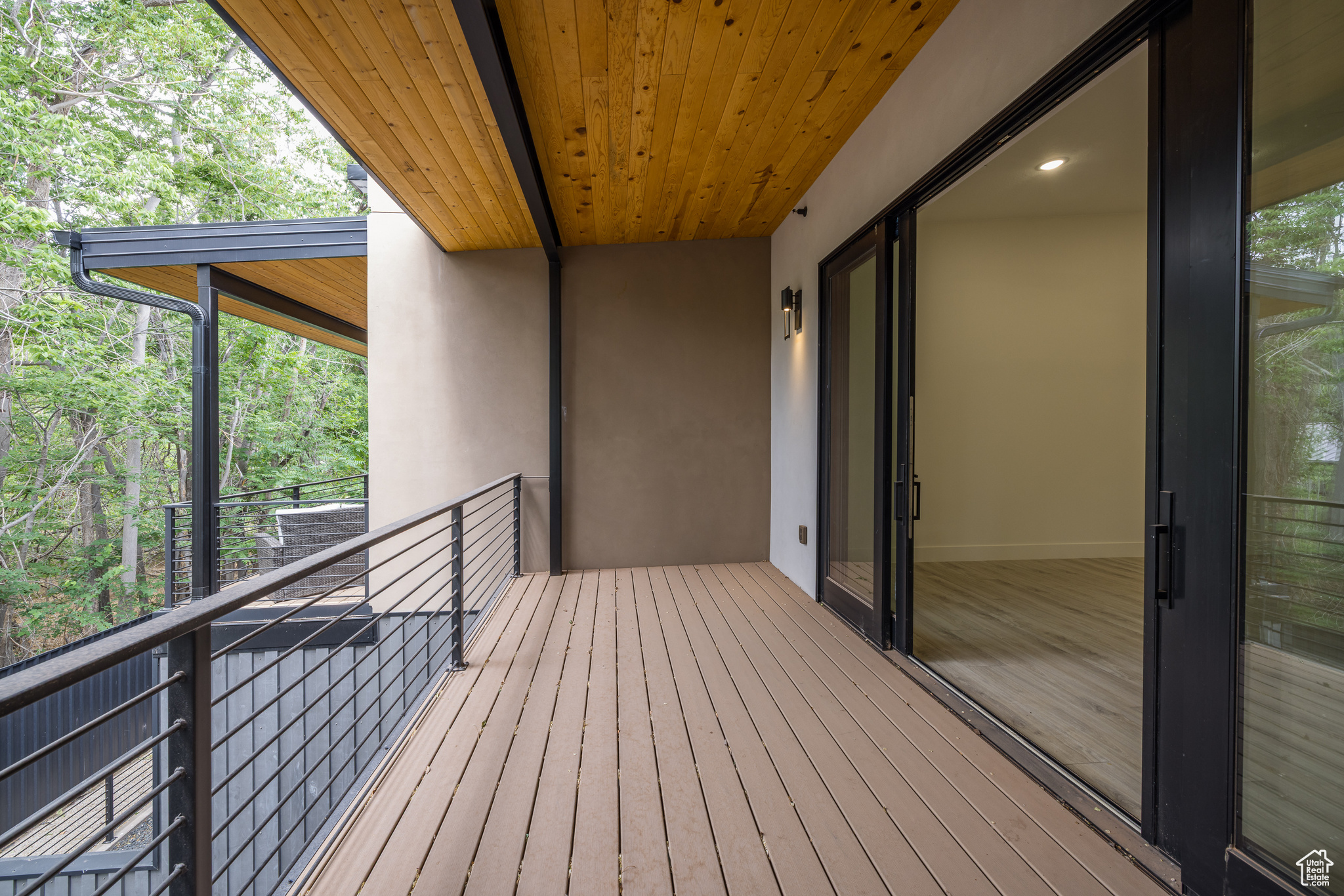 COTTONWOOD CONDOS - Residential