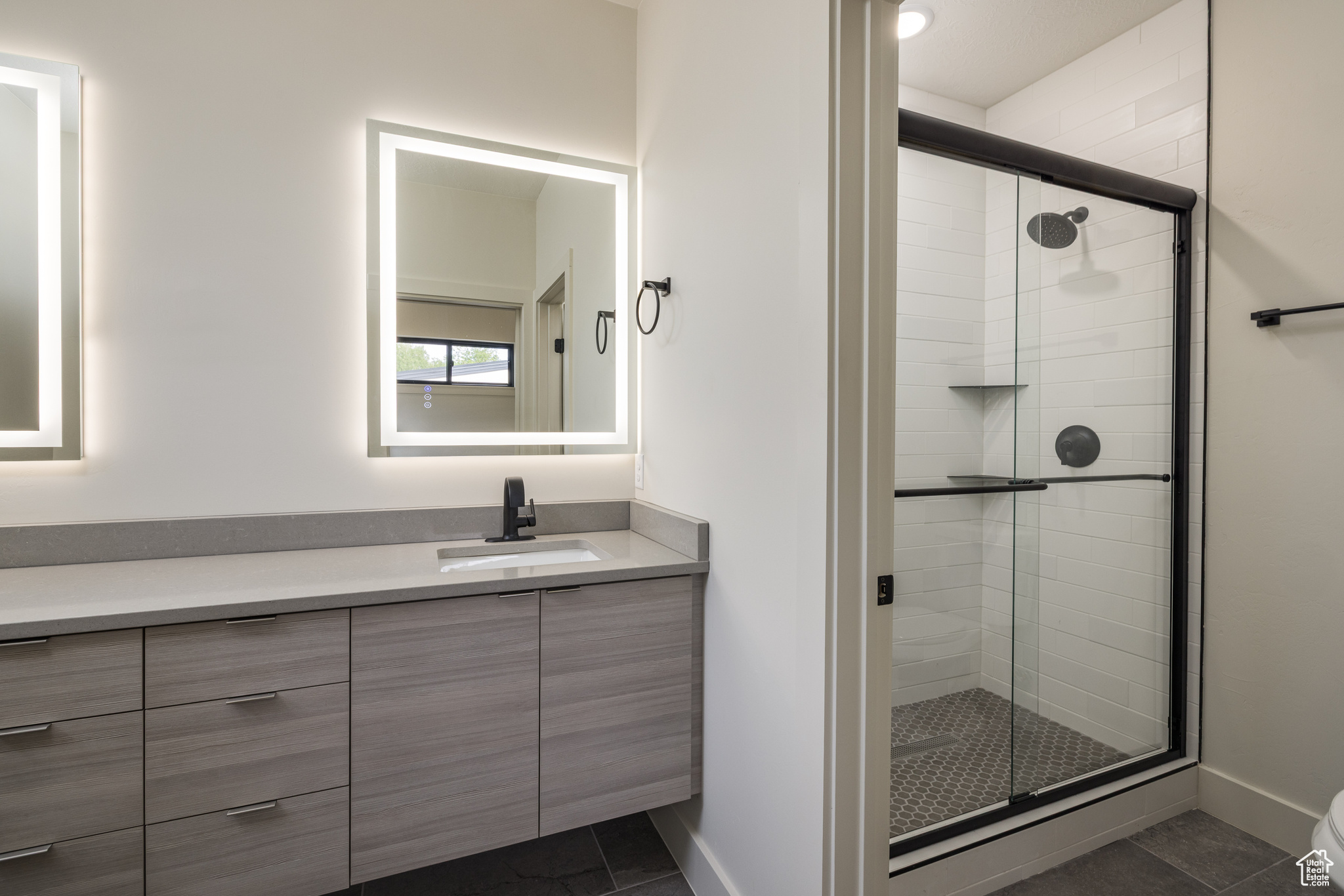 COTTONWOOD CONDOS - Residential