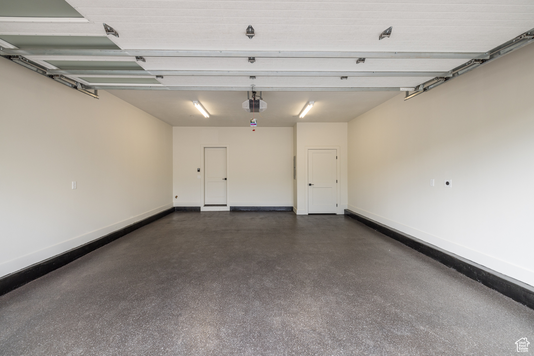 COTTONWOOD CONDOS - Residential