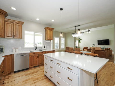 Tiny photo for 1239 WILLOWBROOK LN, Kaysville, UT 84037 (MLS # 2181047)