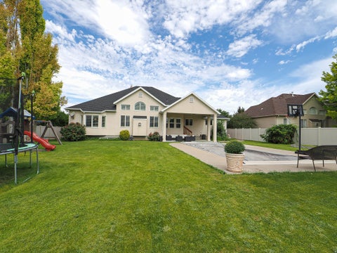 Tiny photo for 1239 WILLOWBROOK LN, Kaysville, UT 84037 (MLS # 2181047)