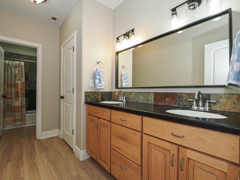 Tiny photo for 1239 WILLOWBROOK LN, Kaysville, UT 84037 (MLS # 2181047)