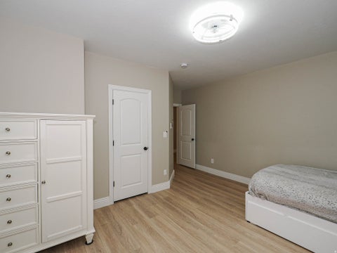 Tiny photo for 1239 WILLOWBROOK LN, Kaysville, UT 84037 (MLS # 2181047)