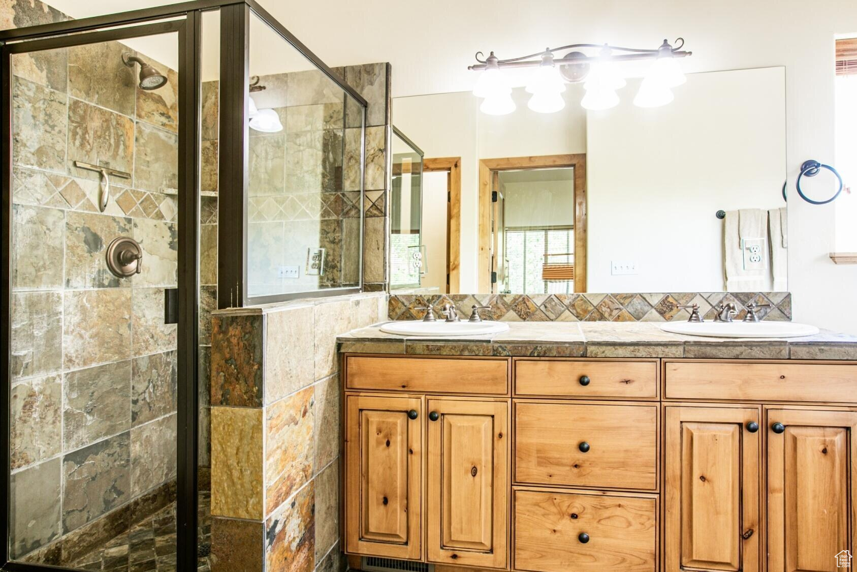 8437 Pointe Dr, Park City, Utah image 16