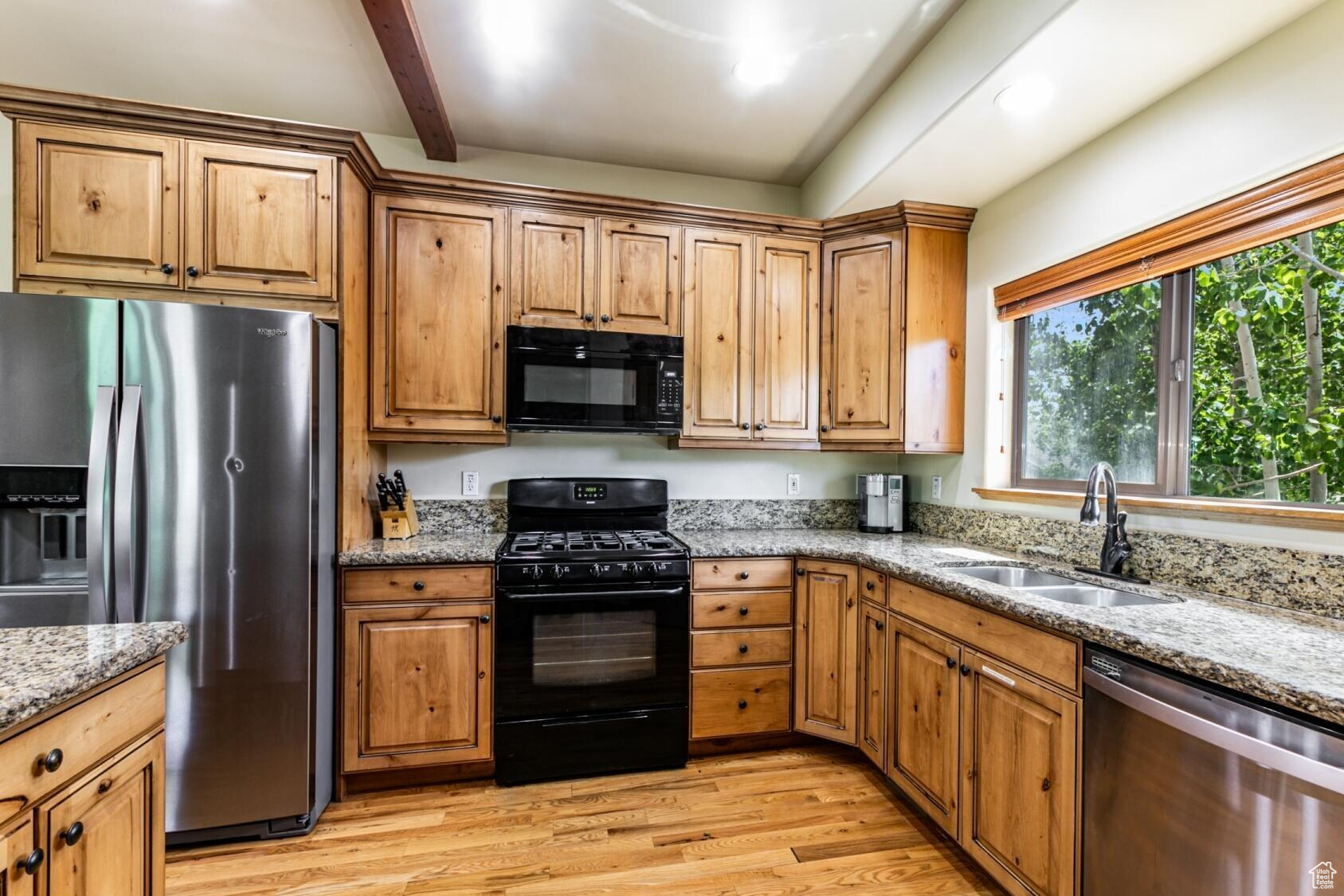 8437 Pointe Dr, Park City, Utah image 4