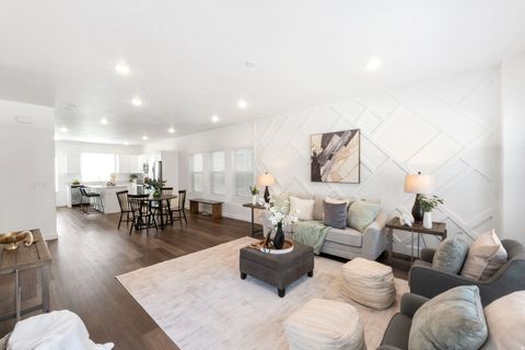 Tiny photo for 618 E 460 S, American Fork, UT 84003 (MLS # 2153492)