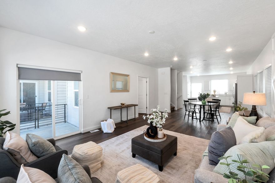 Help off set that mortgage payment with the rentable studio apartment in this beautiful home in the heart of American Fork!  Bright, open concept main level with large kitchen, dining, living room and office space. LARGE pantry and tons of kitchen storage! Upstairs you'll find a 4 beds, 2 full baths and laundry room!