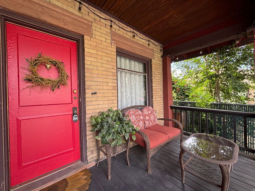 Fantastic Investment or owner-occupant opportunity in a high desirable Salt Lake location!  Side by side duplex features 1Bed 1 Bath each unit with private yard, private entrance, separate parking space and  units own Laundry.   AirBnb with an average income unit 665 of $2,502 and unit 667 of $2,438 Sold completely furnished.  Near 9th & 9th, University of Utah and Liberty Park.