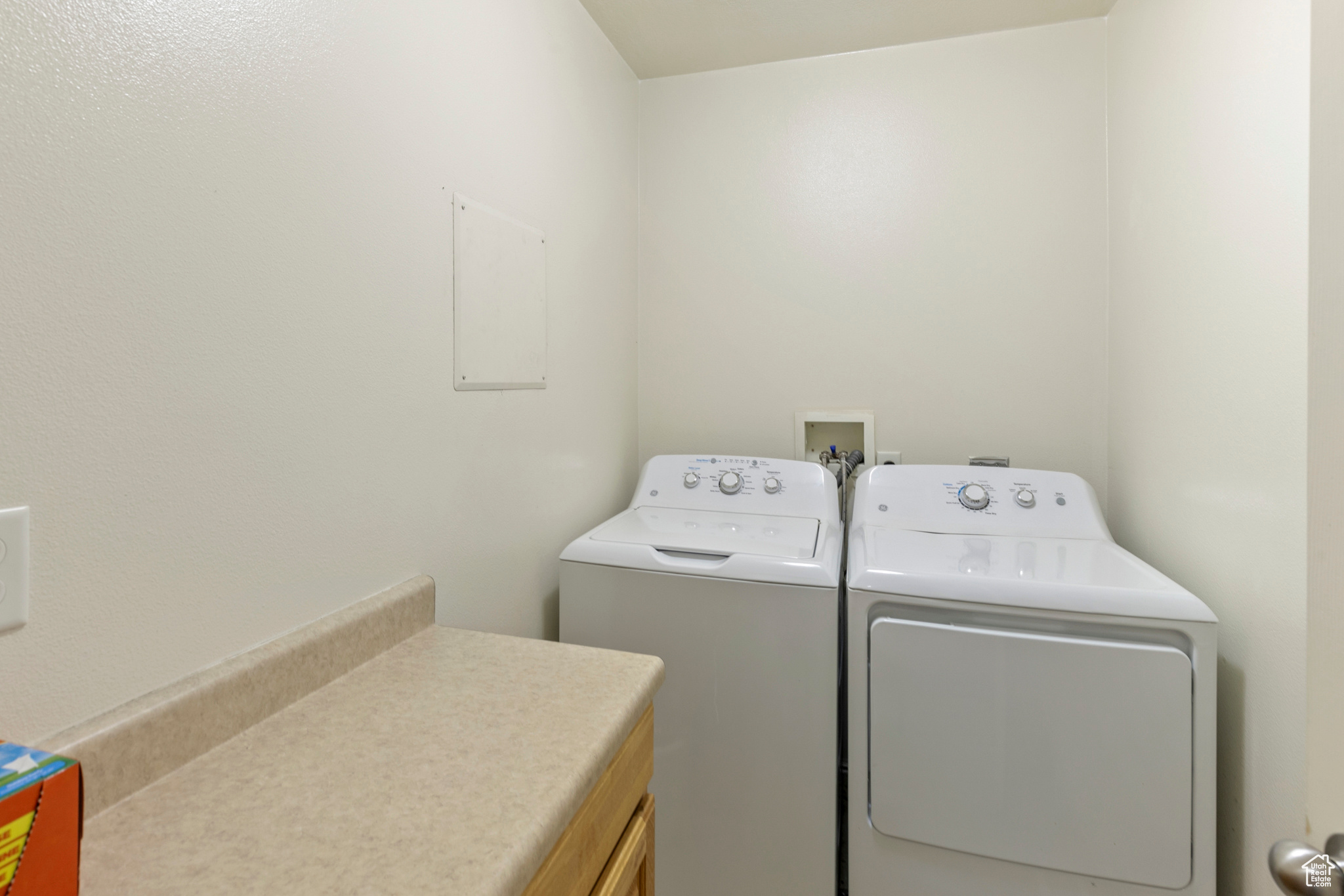 HAWK HOLLOW TOWNHOMES - Residential