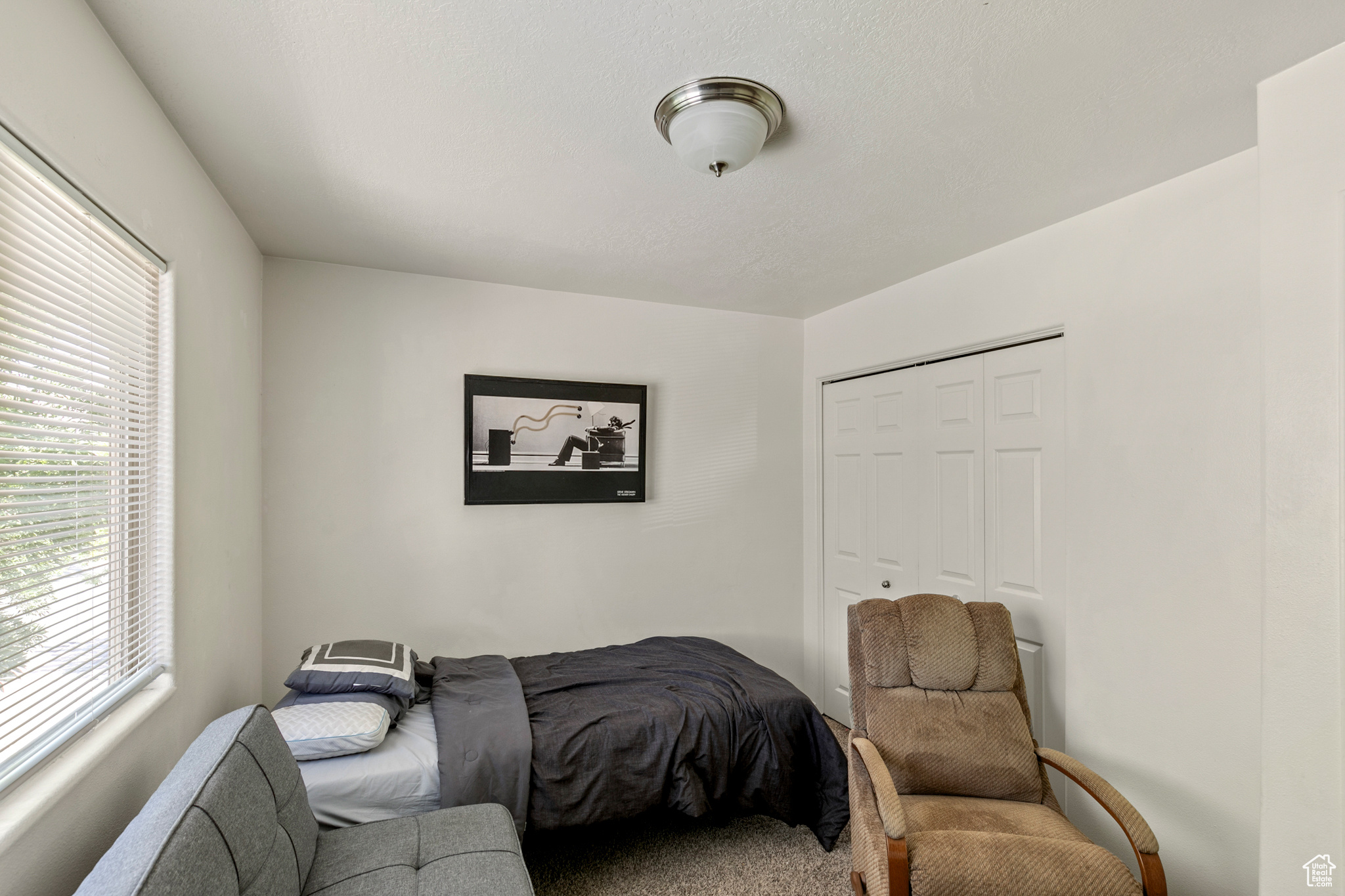 HAWK HOLLOW TOWNHOMES - Residential