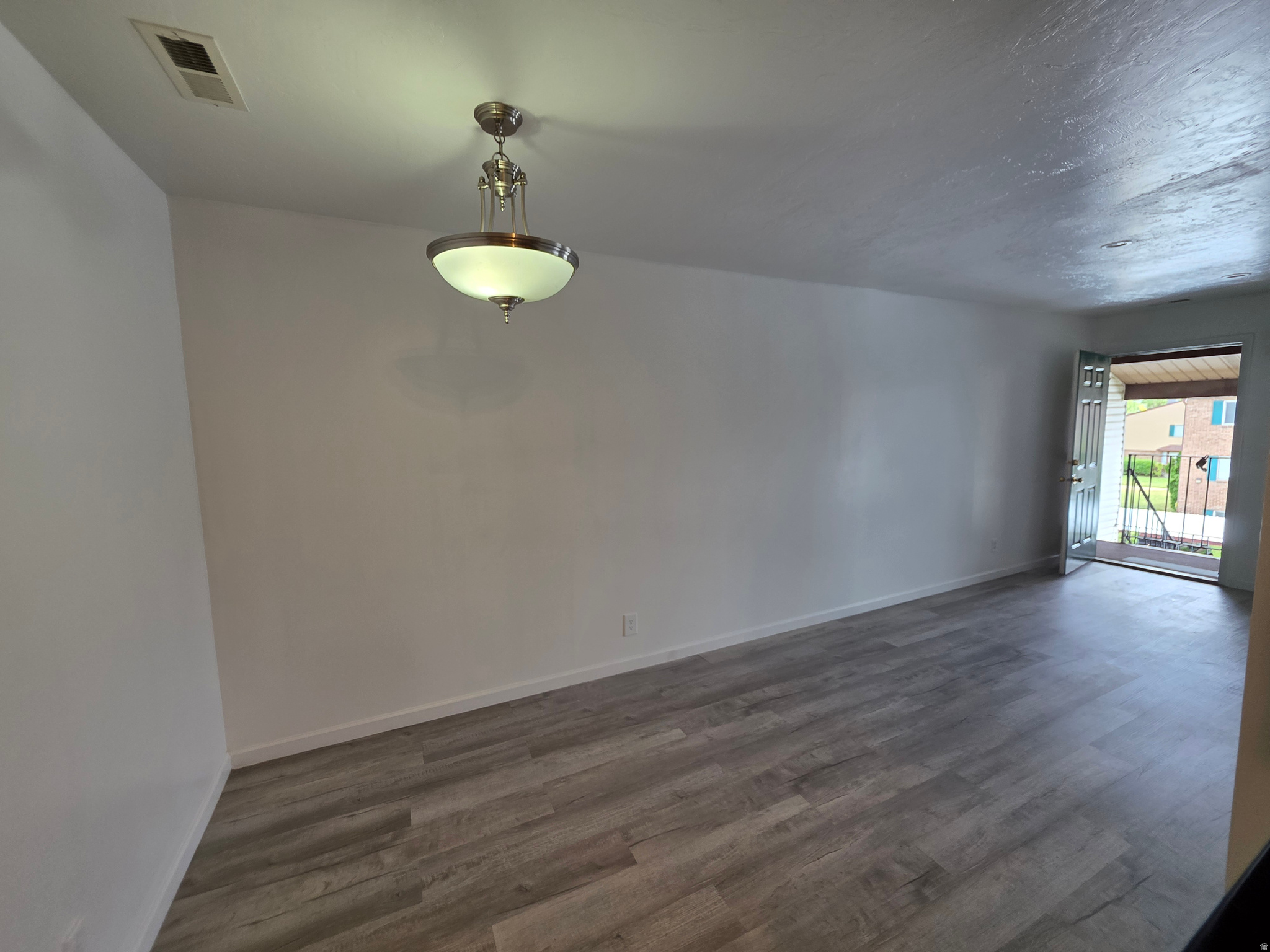 MEADOWS - Residential Lease