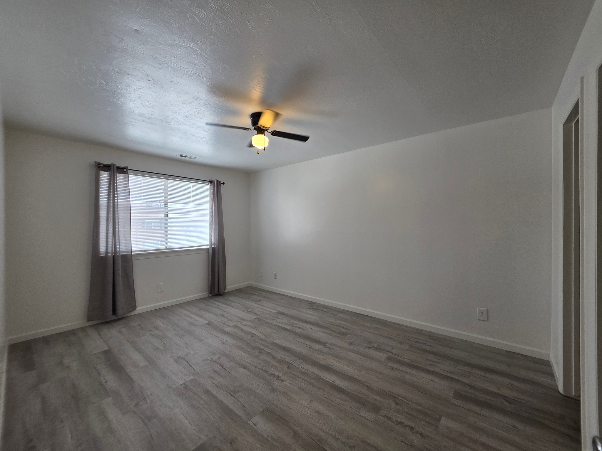 MEADOWS - Residential Lease