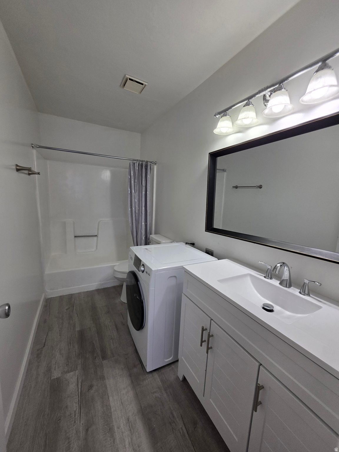 MEADOWS - Residential Lease