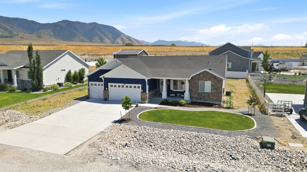 Photo of 1266 E BLUE MOON DR N #9, Lake Point, UT 84074 (MLS # 2167462)