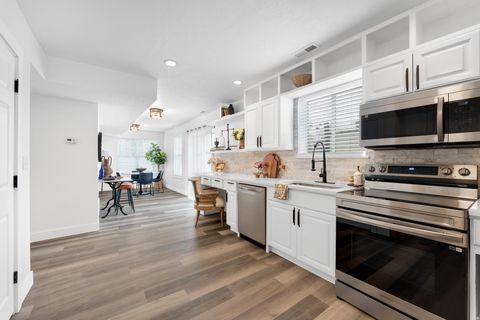 Tiny photo for 564 E 300 S, Provo, UT 84606 (MLS # 2136814)