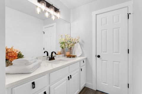 Tiny photo for 564 E 300 S, Provo, UT 84606 (MLS # 2136814)