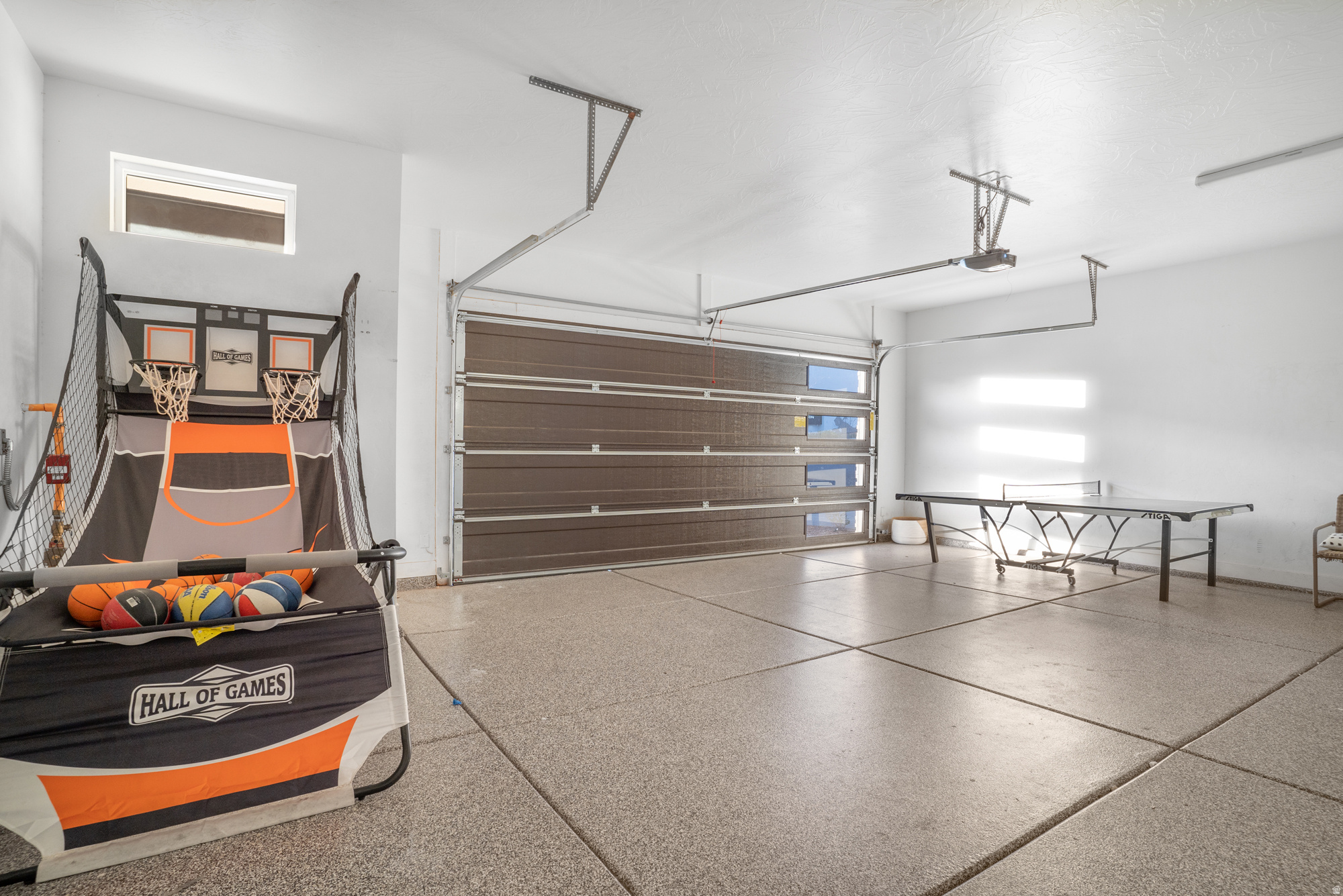 EIGHTH AT CORAL CANYON AMD - Residential