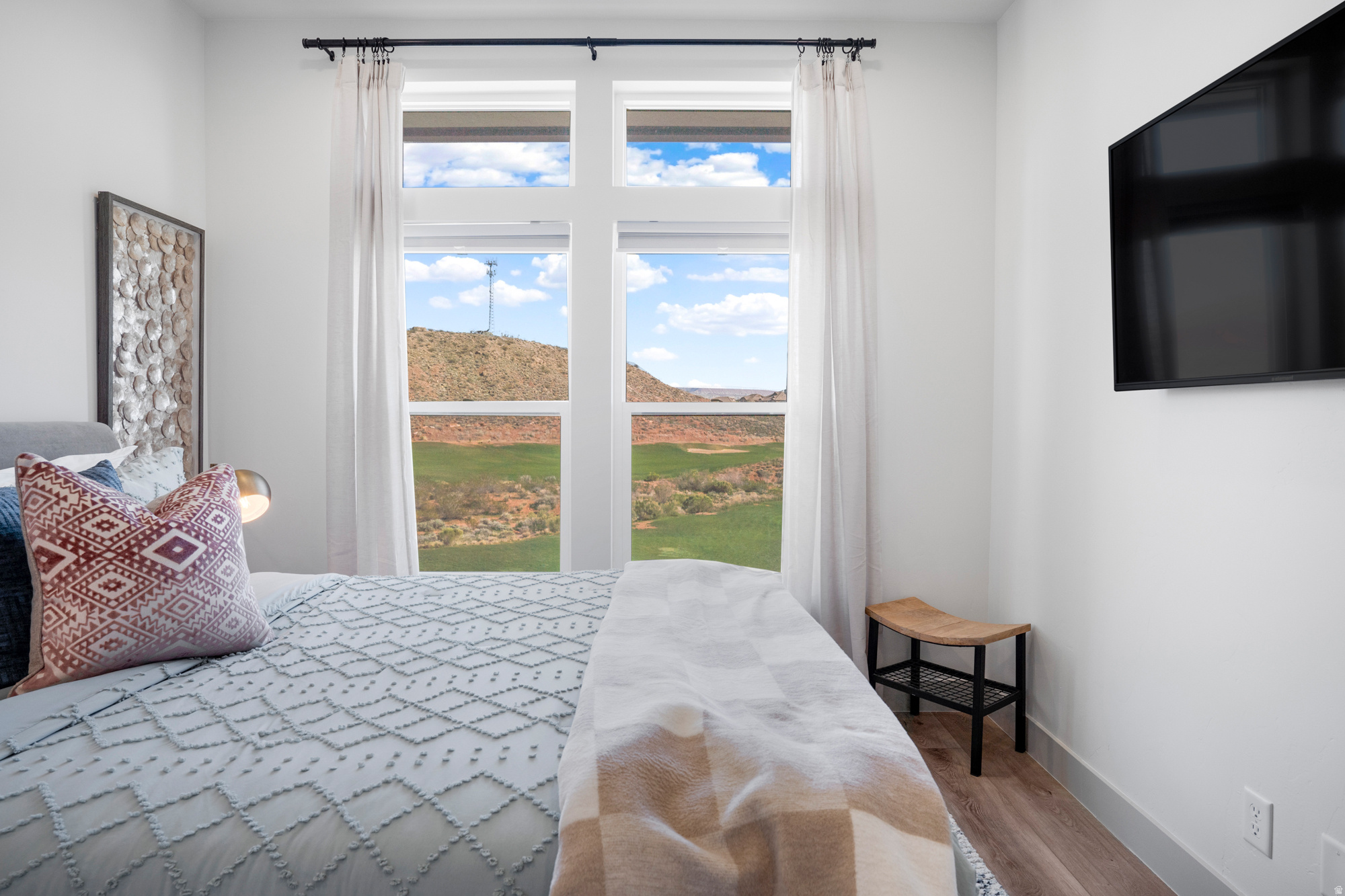 EIGHTH AT CORAL CANYON AMD - Residential