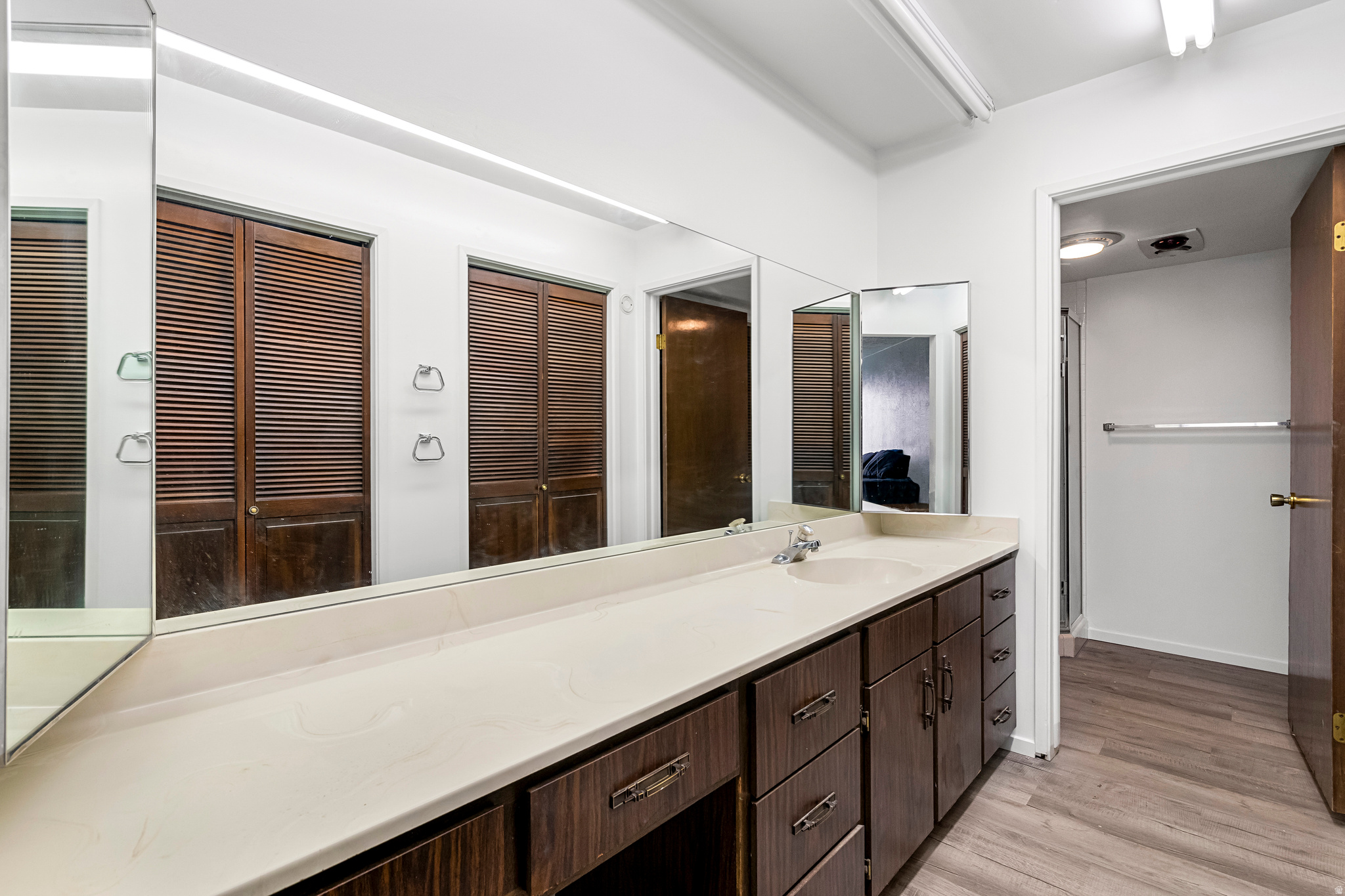 THREE FOUNTAINS - Residential