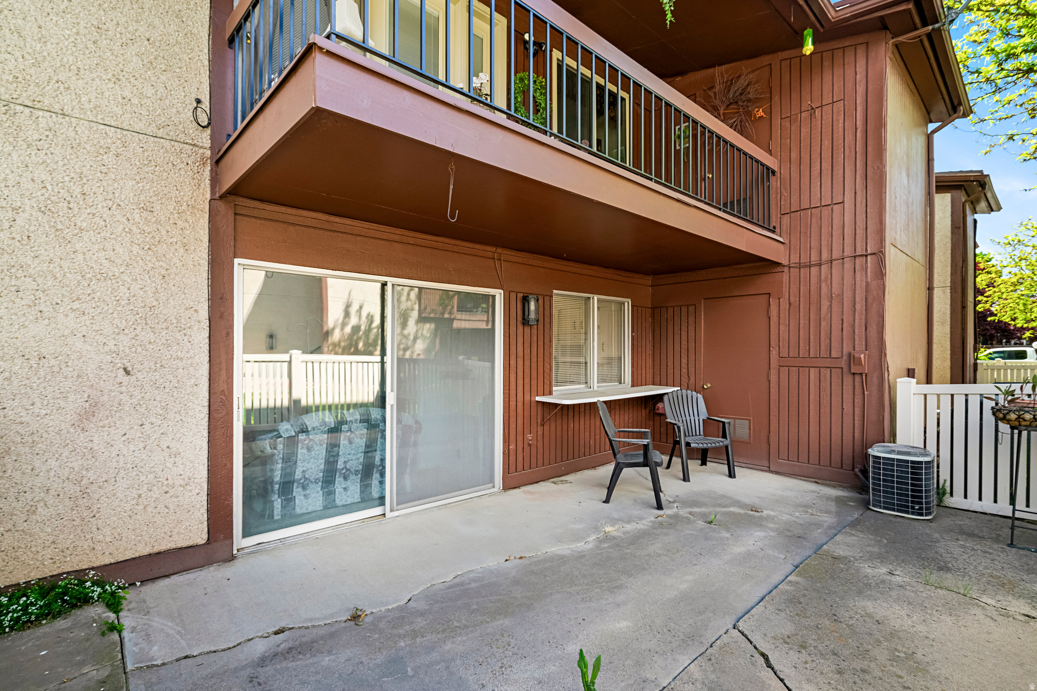 THREE FOUNTAINS - Residential