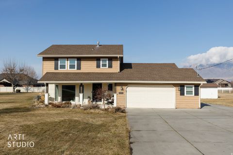 Photo of 2694 W 1900 N, Plain City, UT 84404 (MLS # 2134194)